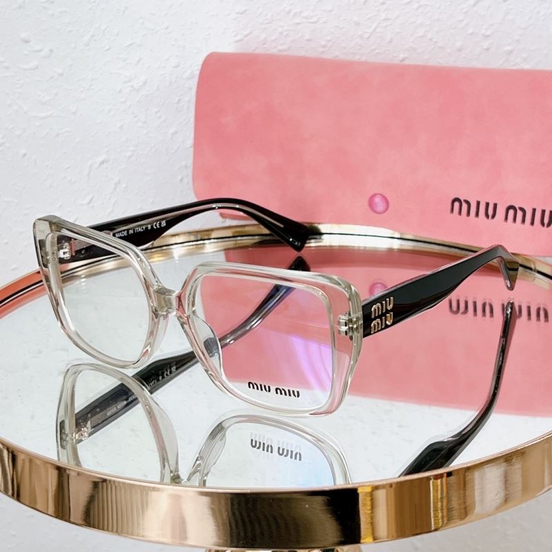 MIU MIU